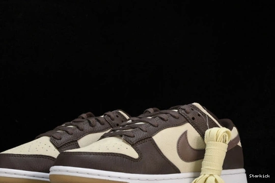 FJ4734-100 Dunk  Eclipse Plum Nike Low 0717